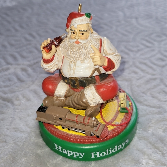 🎅Vintage COCA-COLA Santa Christmas Ornament - Picture 1 of 9